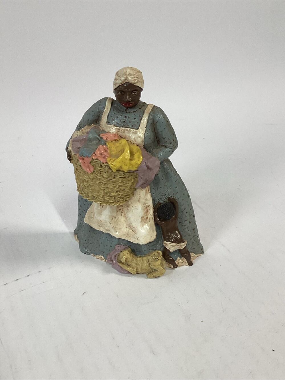 Vintage 1984 Fisk African American Figurine - Mom, Baby and Dog